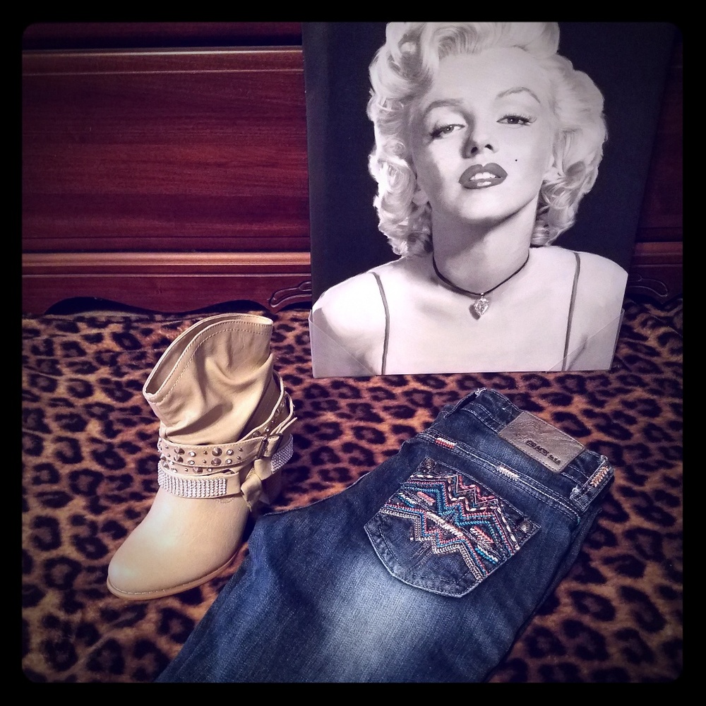 Grace in LA Embellished Jeans size 27